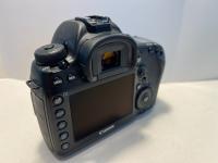 Neatly Canon EOS 5D Mark IV 30.4MP Digital SLR Camera