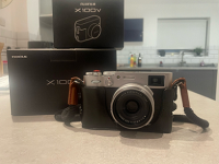 Fujifilm X100V Camera Like New