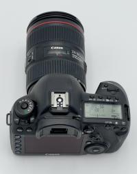 Canon EOS 5D Mark IV LOW shutter Canon EOS 5D Mark IV LOW shutter