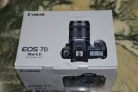 Canon EOS 7D DSLR Camera with 18-135mm Lens