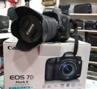 Canon EOS 7D DSLR Camera with 18-135mm Lens