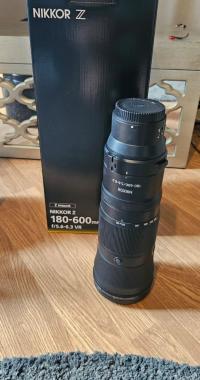 Nikon Z 180-600mm f/5.6-6.3 VR Lens Nikon Z 180-600mm f/5.6-6.3 VR Lens