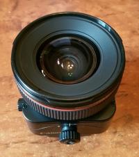 Canon TS-E 24mm f/3.5 L Tilt and Shift Lens