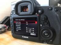 mint Canon EOS 5d Mark IV body only