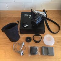 Olympus PEN-F Digital Camera (Silver) + M. Zuiko 12-40mm f/2.8 PRO Lens Kit