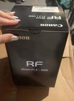Canon RF 85mm f/1.2L USM lens Mint 